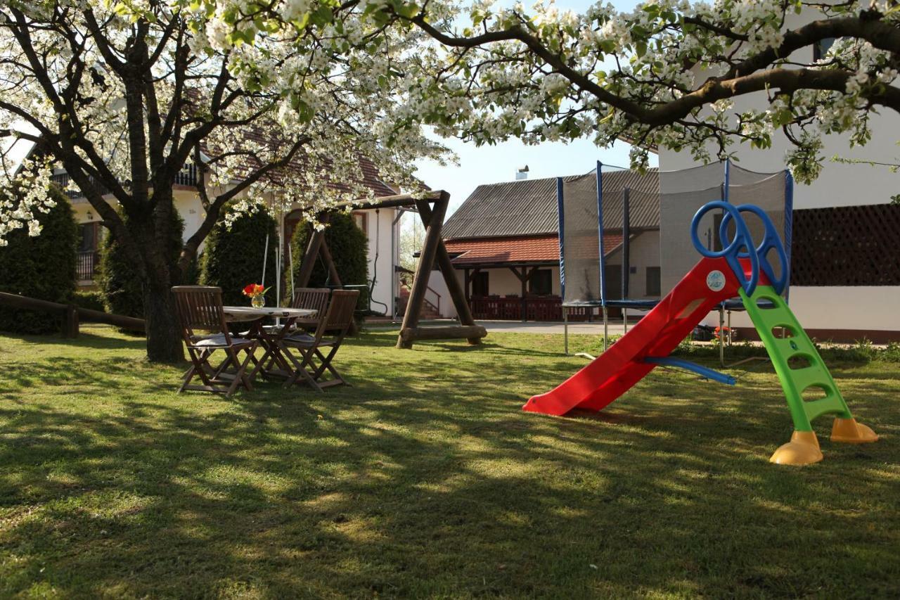 Guest House Gacka Rogic Otočac Dış mekan fotoğraf