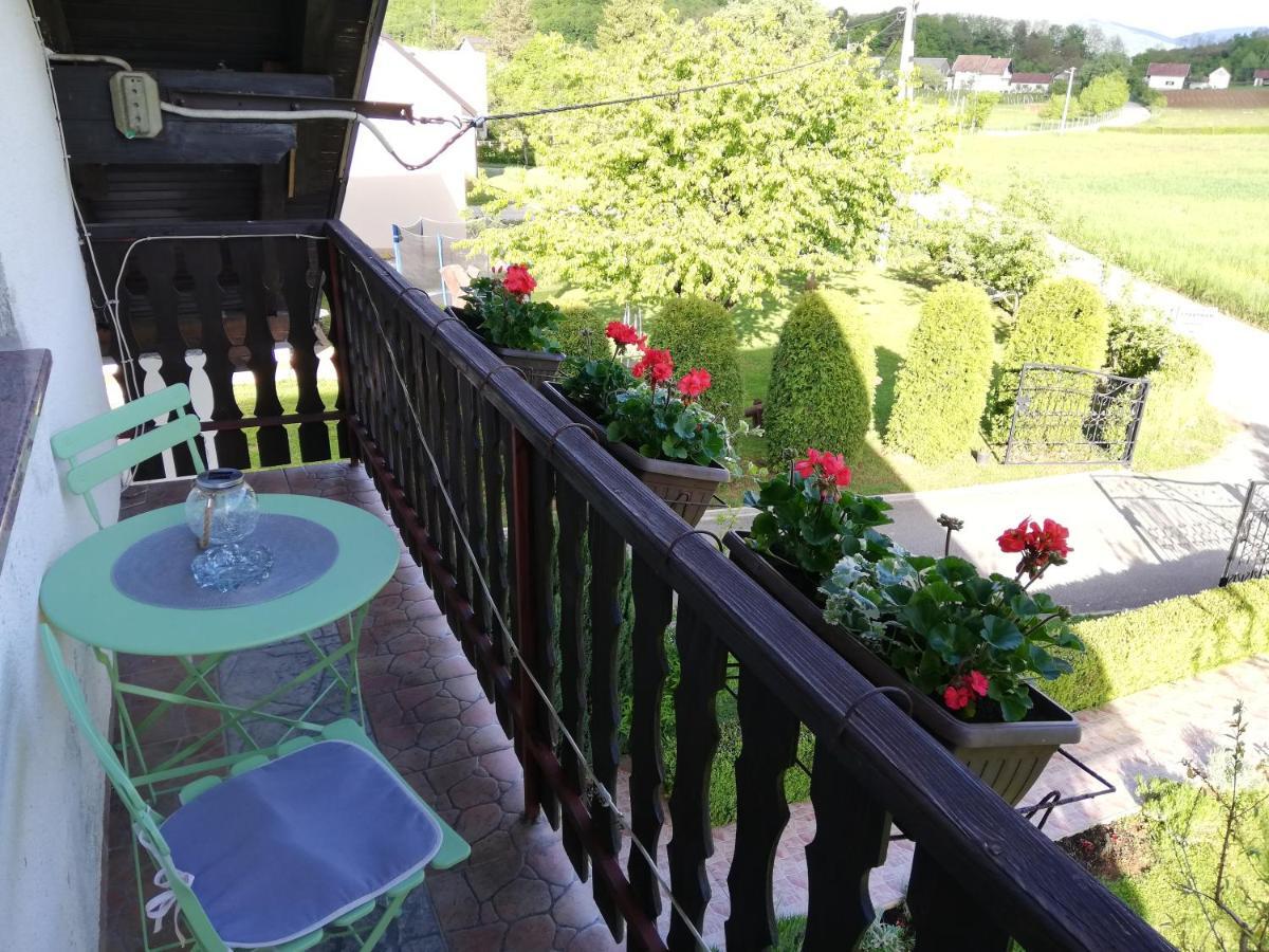 Guest House Gacka Rogic Otočac Dış mekan fotoğraf